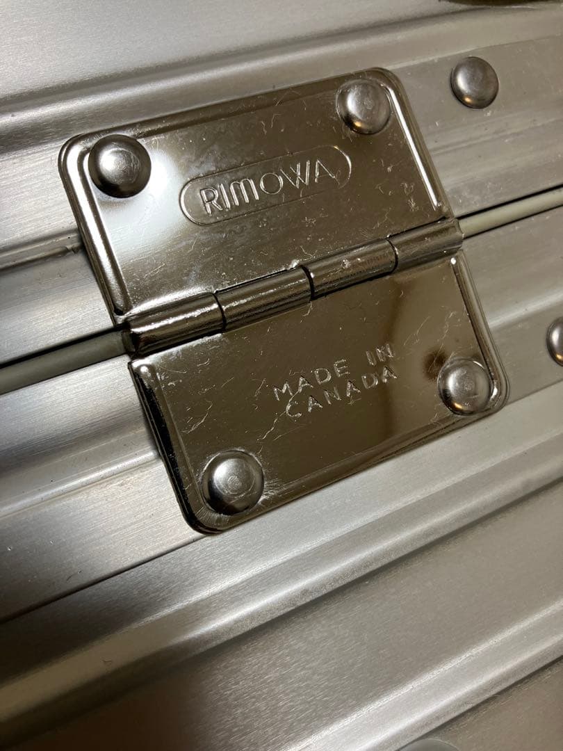 週末限定値下げ‼️廃盤　RIMOWA リモワ トパーズ 98L シルバー正規品