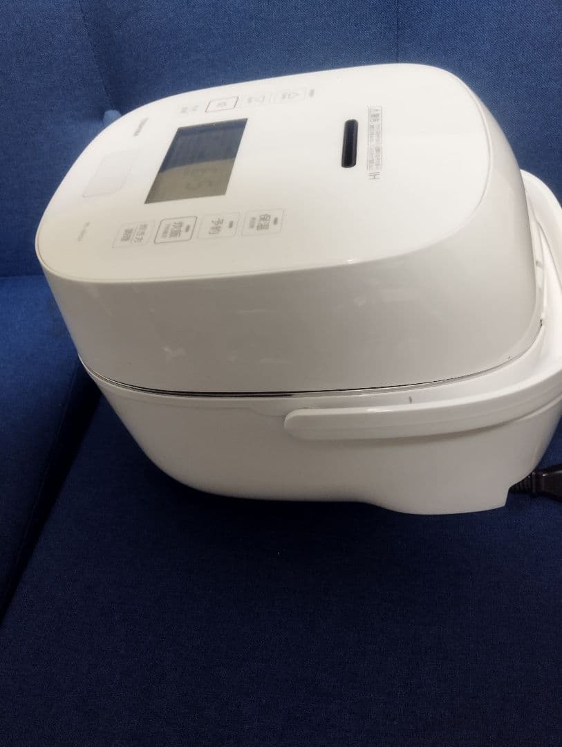TOSHIBA RC-10V 多機能炊飯器 真空圧力IHジャー　2024年製