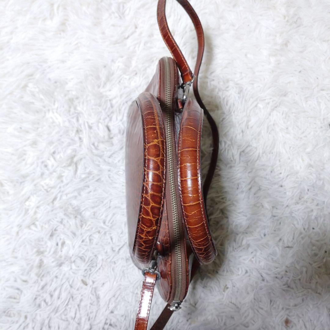 ジャンニ・ヴェルサーチ 型押 バンド、ショルダーバッグ 斜掛け