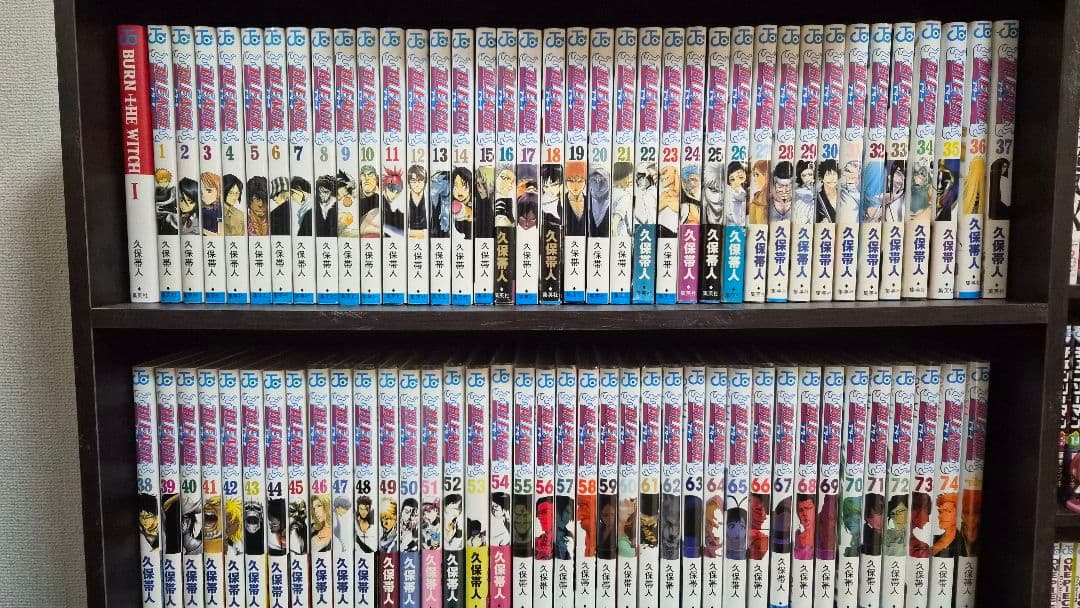 BLEACH74巻➕フリーブック➕BURN THE WITCH 初版、帯付き多数