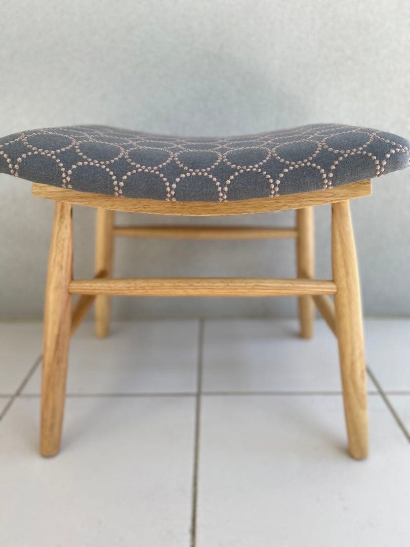 ミナペルホネン タンバリン dop グレー スツール ハンドメイド