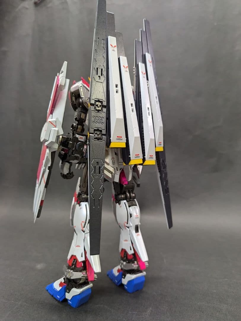 MGナラティブガンダムB.Ｃ装備 ファンネル付属サイコフレーム３種類Ｂライト対応