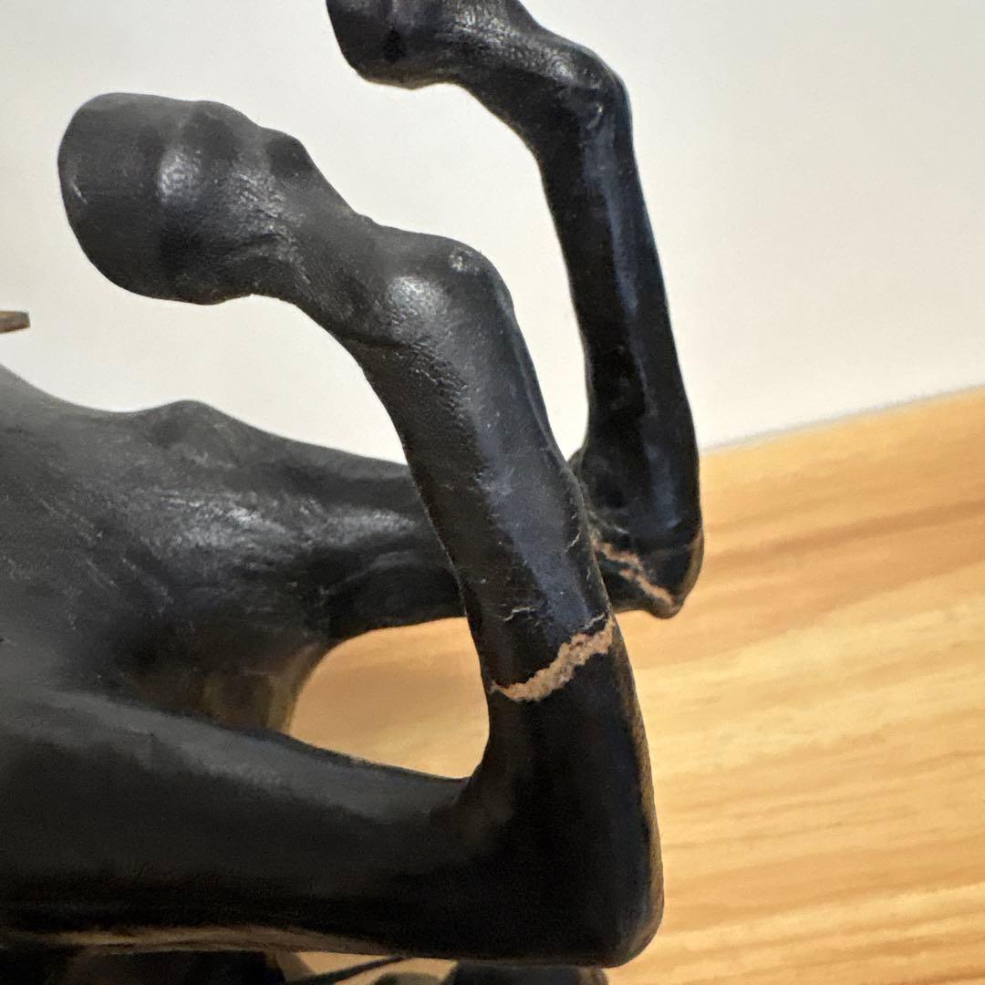 ヴィンテージ　革の黒い馬