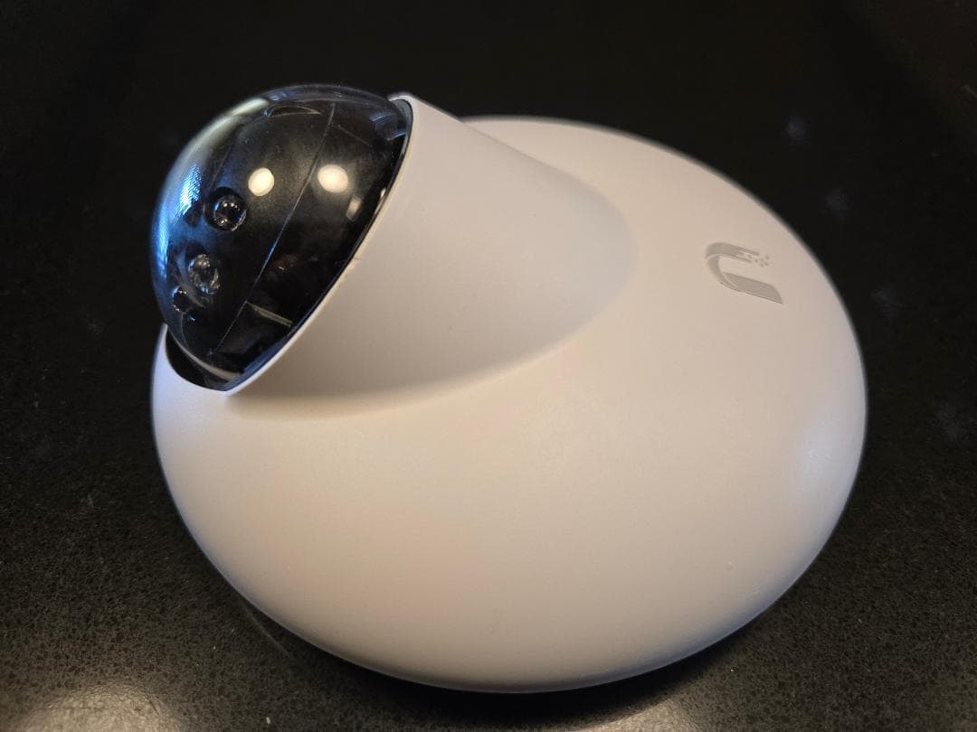 Unifi G3 Dome セキュリティカメラ ホワイト