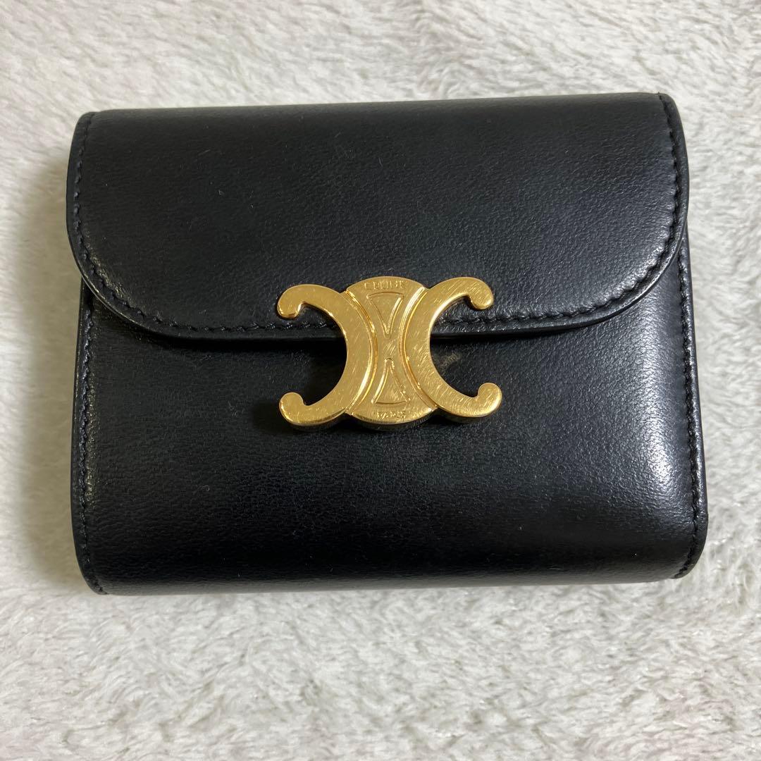CELINE トリオンフ　三つ折り財布　ブラック