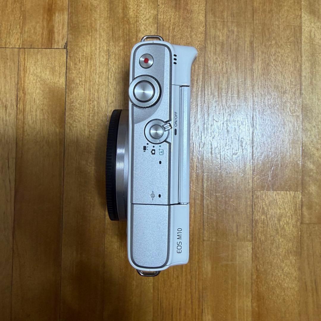 トコペデイア【極美品】Canon EOS M10 ミラーレス一眼 ホワイト