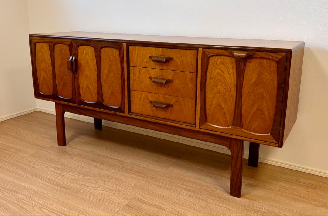 G-PLAN Fresco 英国ビンテージミッドセンチュリー サイドボード