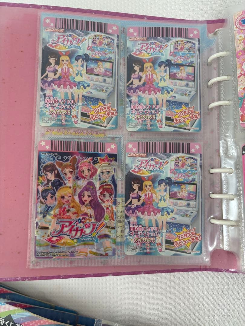 アイカツ　2000枚 バインダー カードケース グッズ まとめ売り