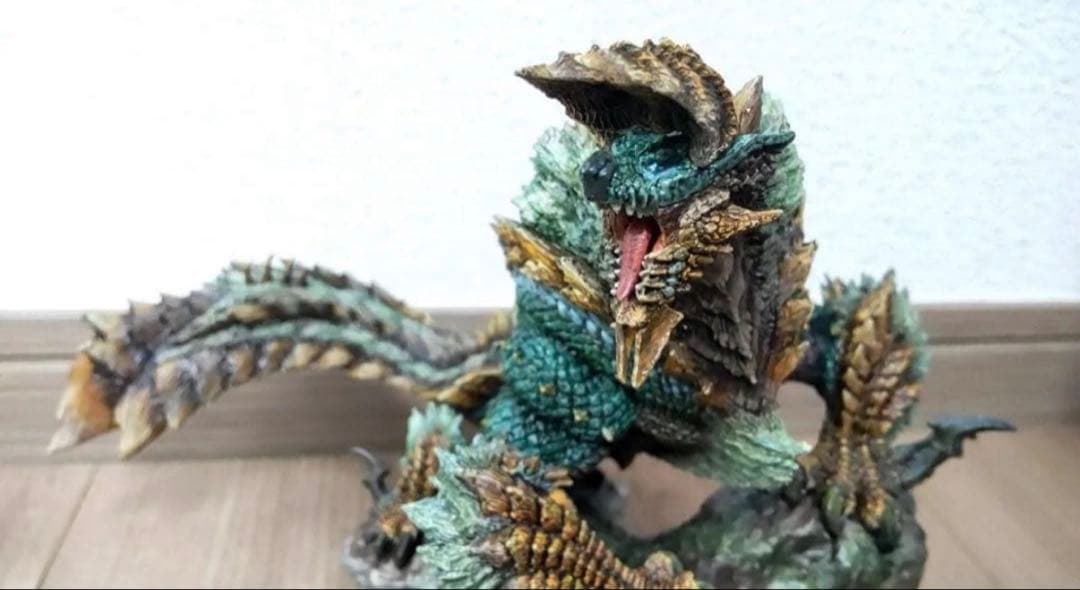 【リペイント品】クリエイターズモデル　リオレウス　ジンオウガ　モンスターハンター