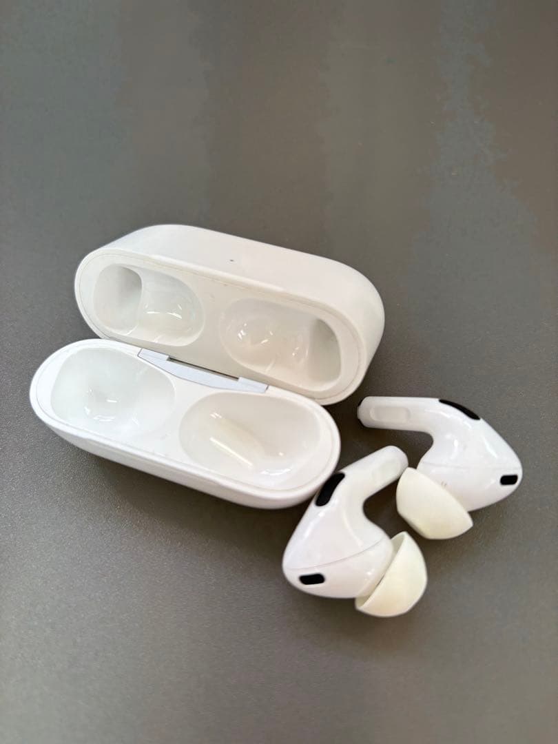 【訳あり】AirPodsPro 第2世代/USB-C <No.1740>