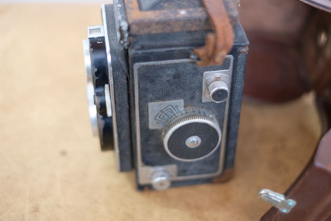 IKOFLEX 二眼レフカメラ レザーケース付き