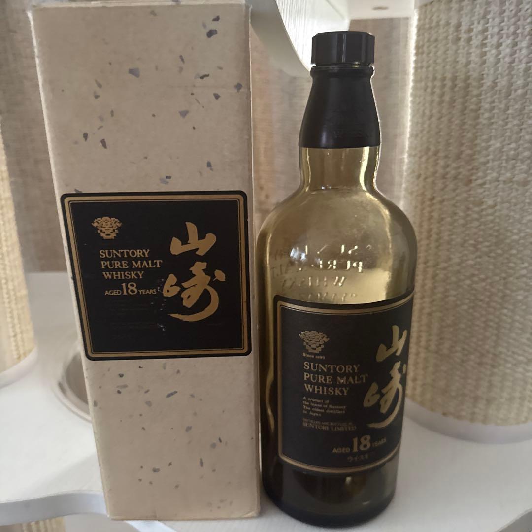 サントリーピュアモルトウイスキー山崎18年旧ラベル 空瓶 箱付