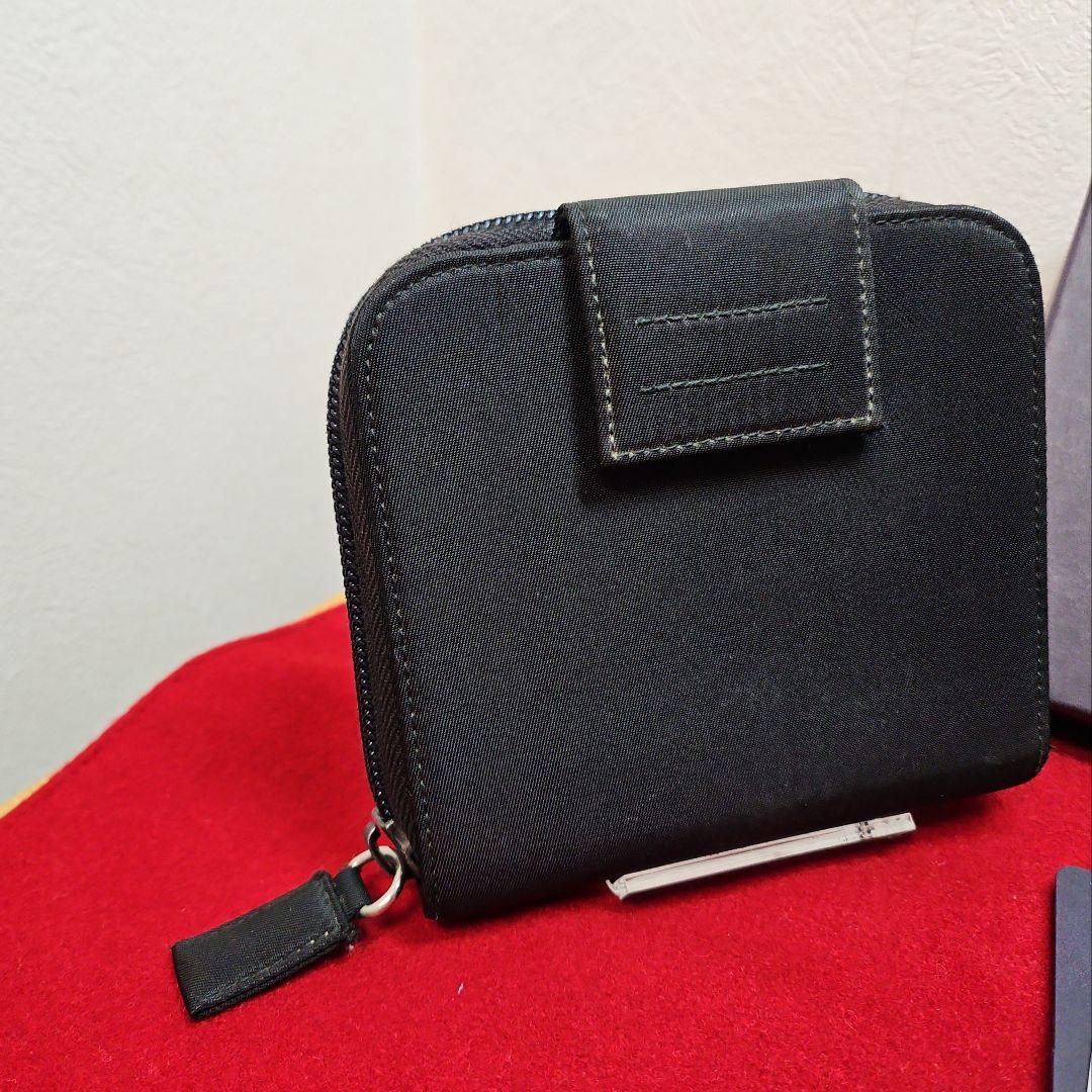 PRADA プラダ 二つ折り財布 ステートナイロン 三角ロゴ ラウンドファスナー