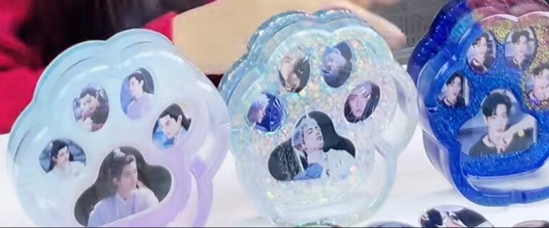 王一博 新作 ジャンボレジン猫肉球トレー 7点セット❣️確認用❣️