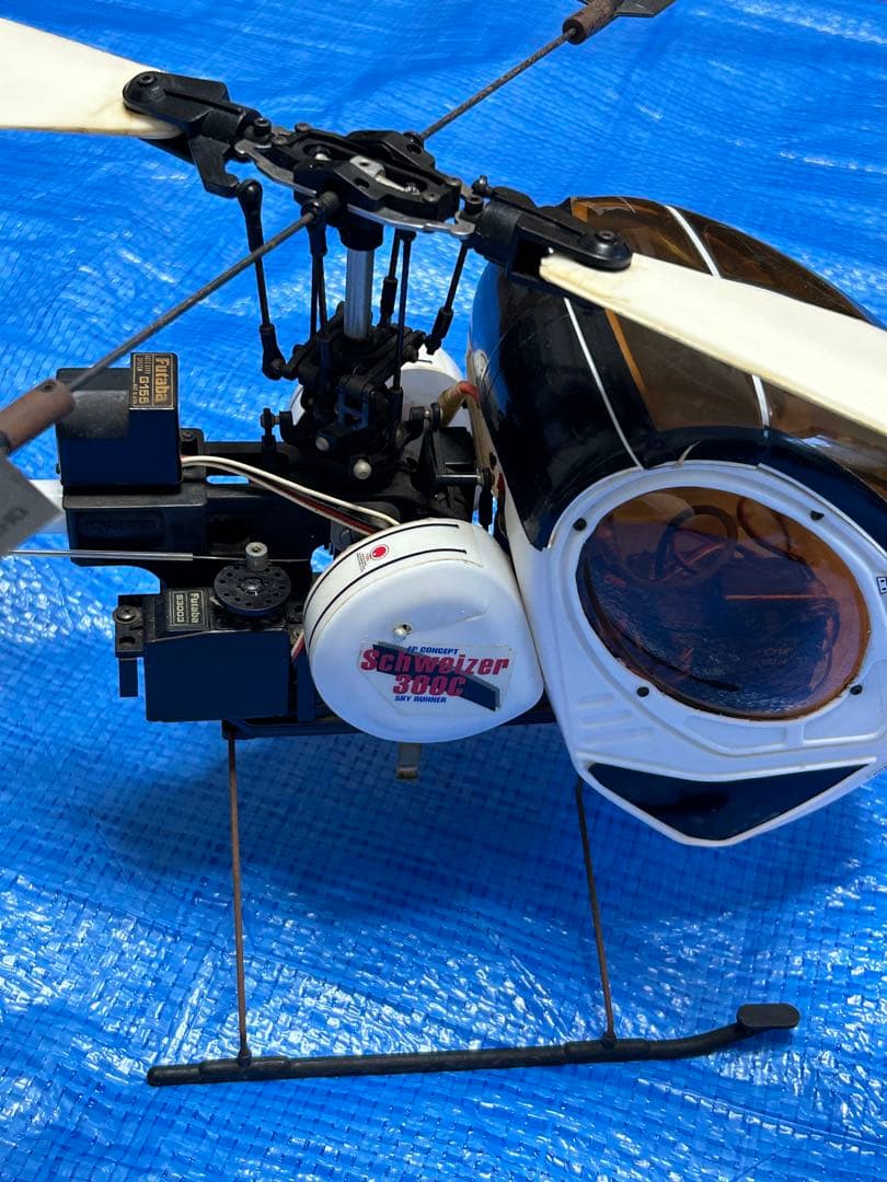 値下げ❤️KYOSHO R/Cヘリコプター シュワイザー300Cフルセット