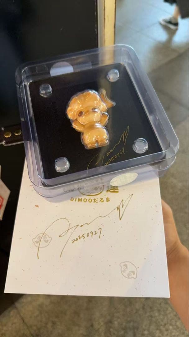 POP MARTポップマートDIMOO だるま　サイン入り