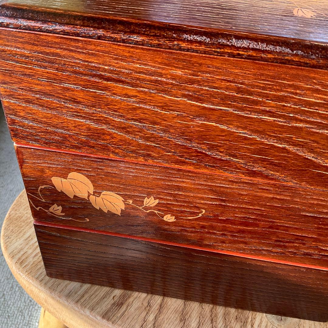 木製重箱 金箔装飾