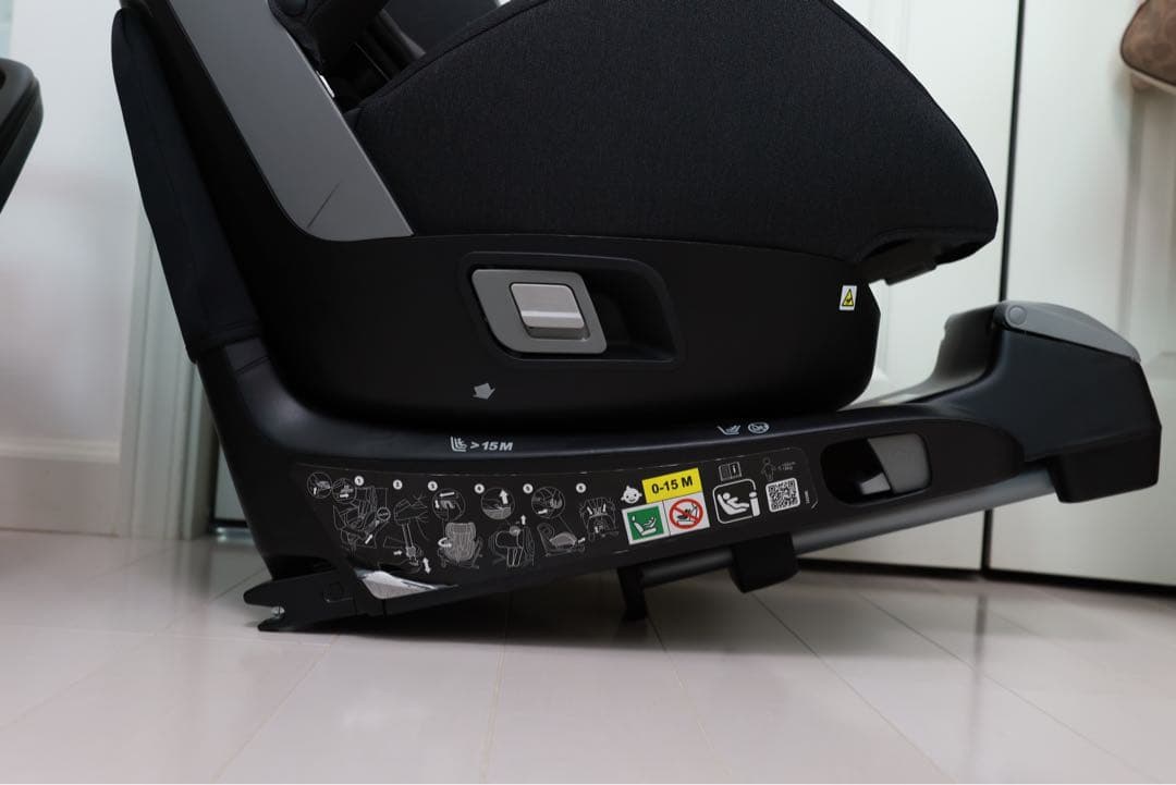 レカロ　サリア エリート Salia Elite ブラック　チャイルドシート