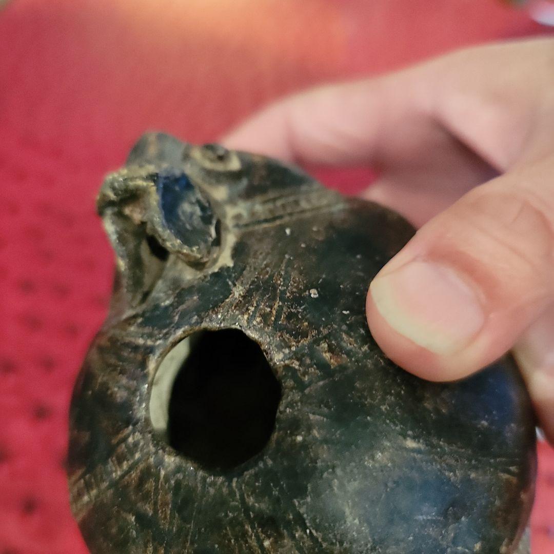 クメール王朝時代の褐釉兎型壺