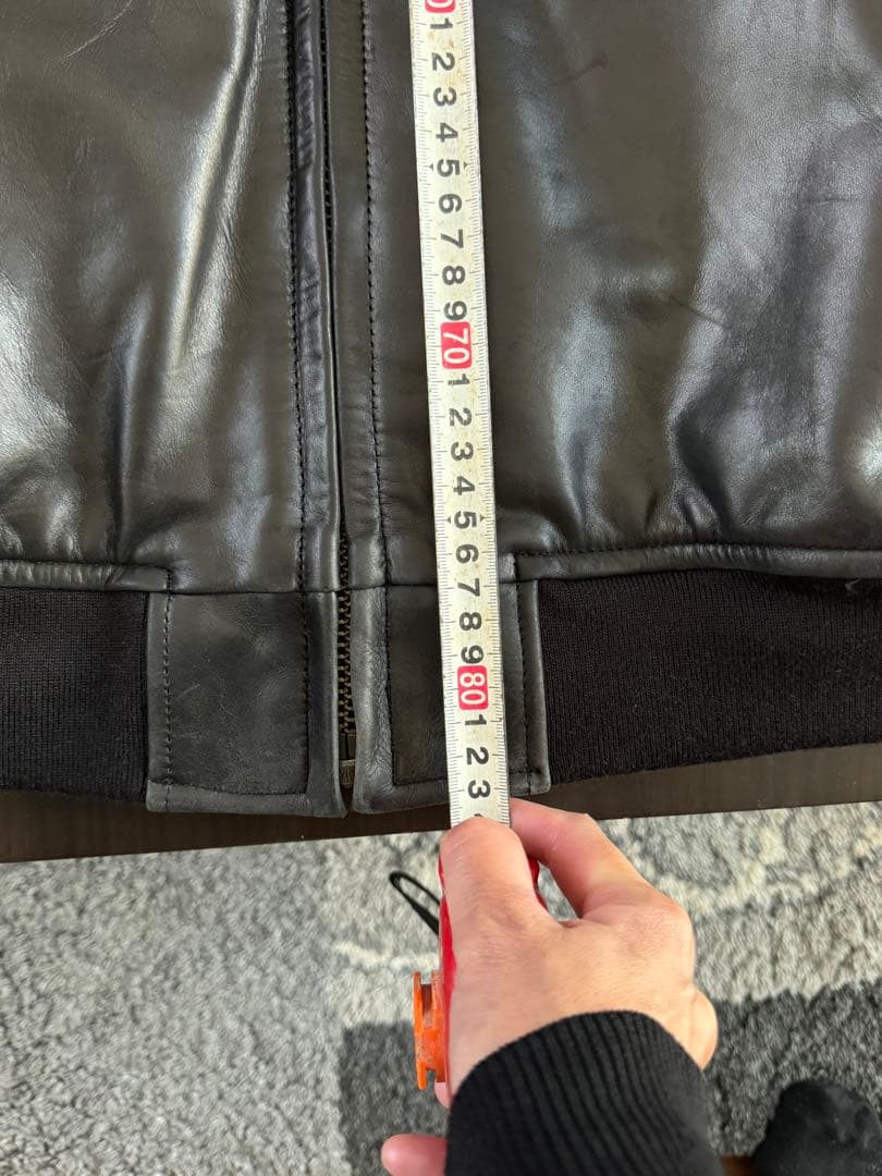 さとしa.k.aタロイモ 　AVIREX 5Lサイズ　革ジャン