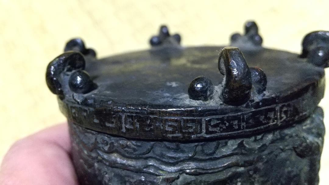 古銅　鹿図　筆筒　中国 or 和物？