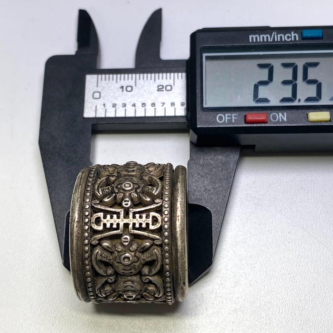 古美術アンティーク清代の指輪 蝙蝠 寿紋（福寿）銀製 「光緒 天寶 足銀 」骨董