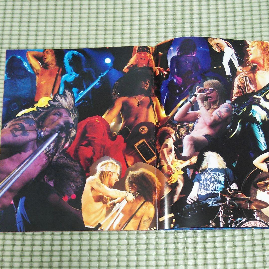 GUNS AND ROSES  1992来日パンフレット