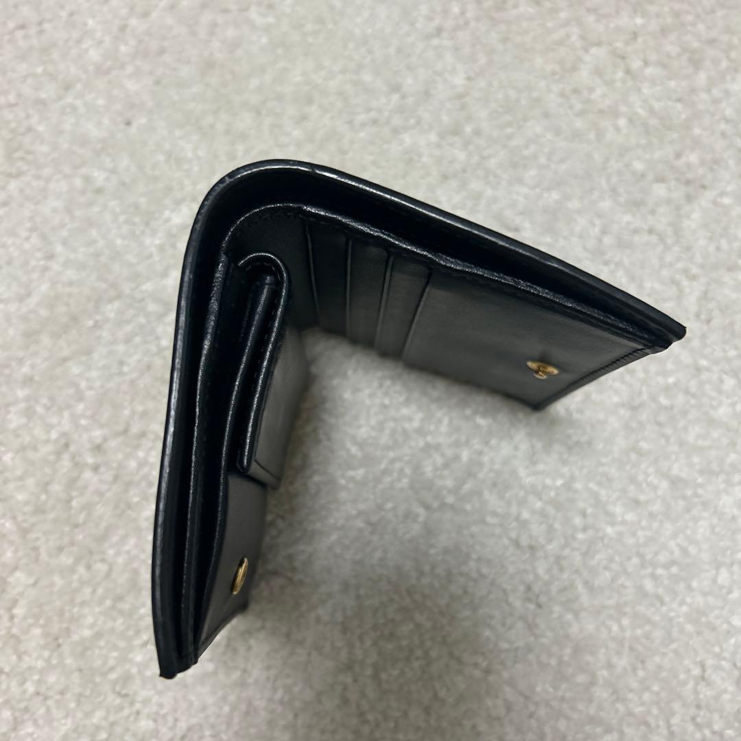 FENDI 二つ折りミニ財布　黒✖️ゴールド　美品