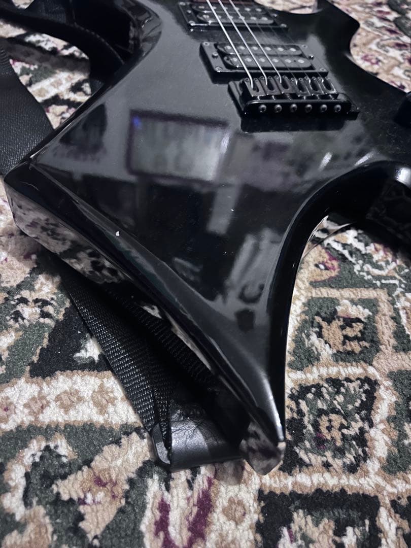 MONSTY モンスティー　ワーロック　エレキギター