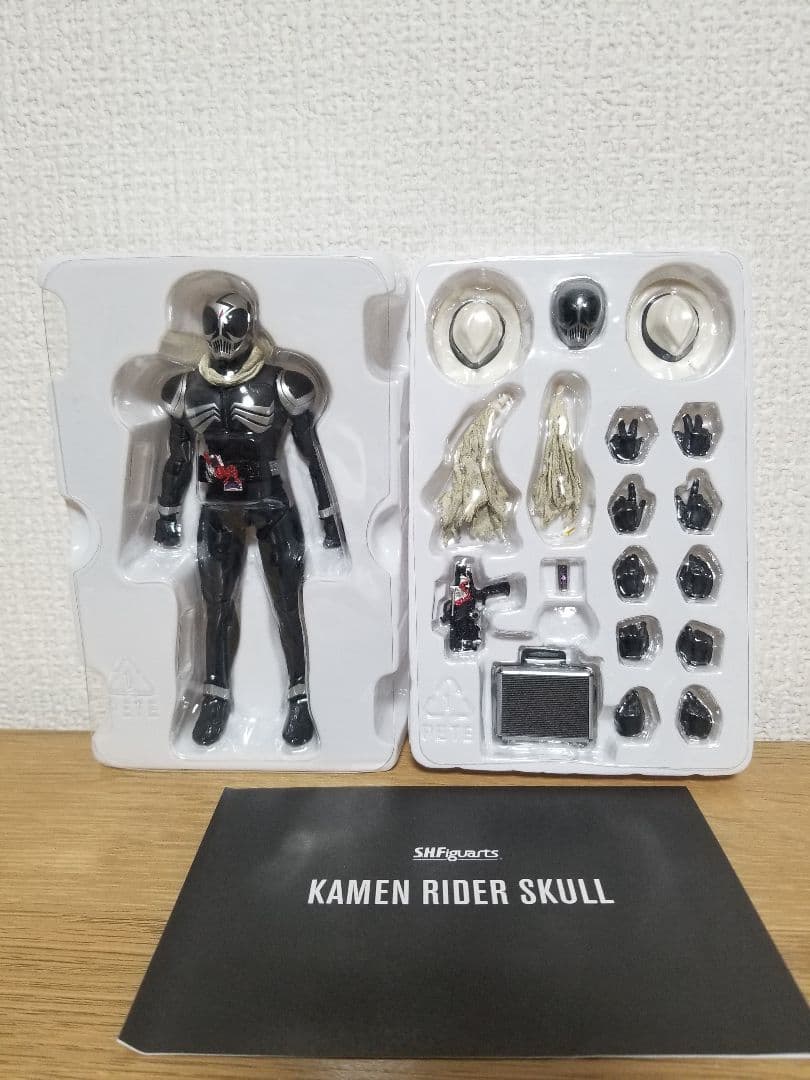 仮面ライダースカル　真骨彫　アーツ