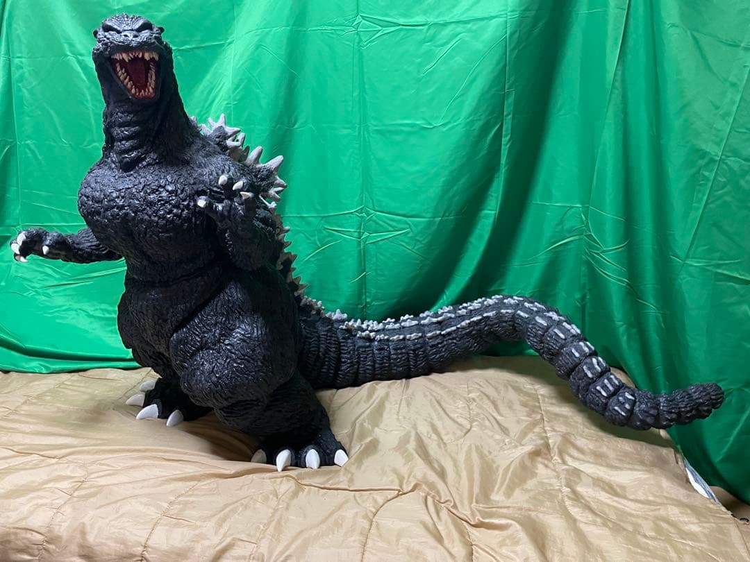 ゴジラ伝説の超特大ソフビキット高さ1m1/80 ゴジラvsビオランテ初版 完成品