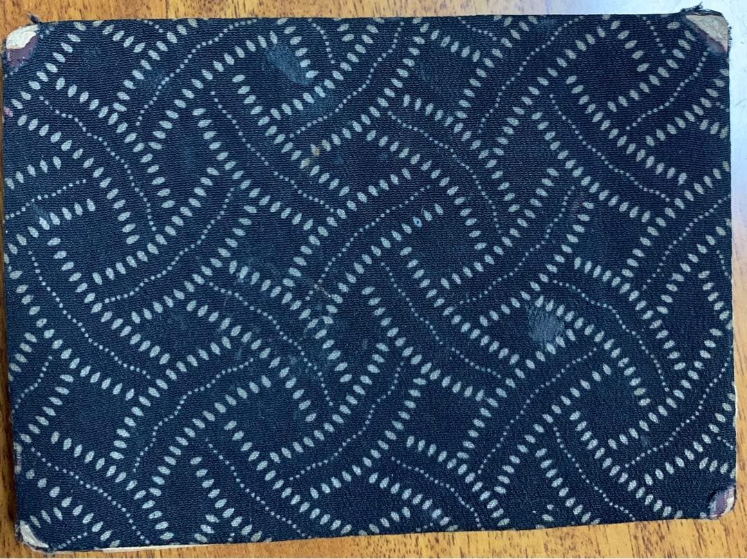 入手不可能！明治中期 布に刺繍した刺繍法15種 文化財クラスの商品