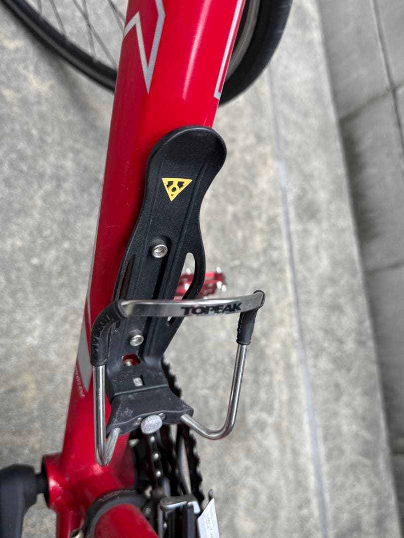 TREKレッド スポーツサイクル Xindaサドル Wellgoペダル