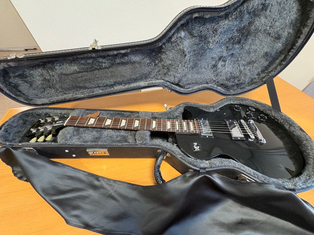【純正ハードケース付き】Gibson Les Paul studio