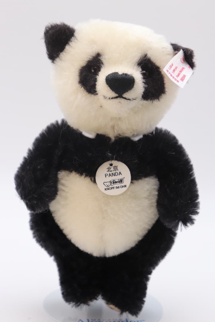Steiff 北京PANDA 1,000体日本限定品ぬいぐるみ 約18cm