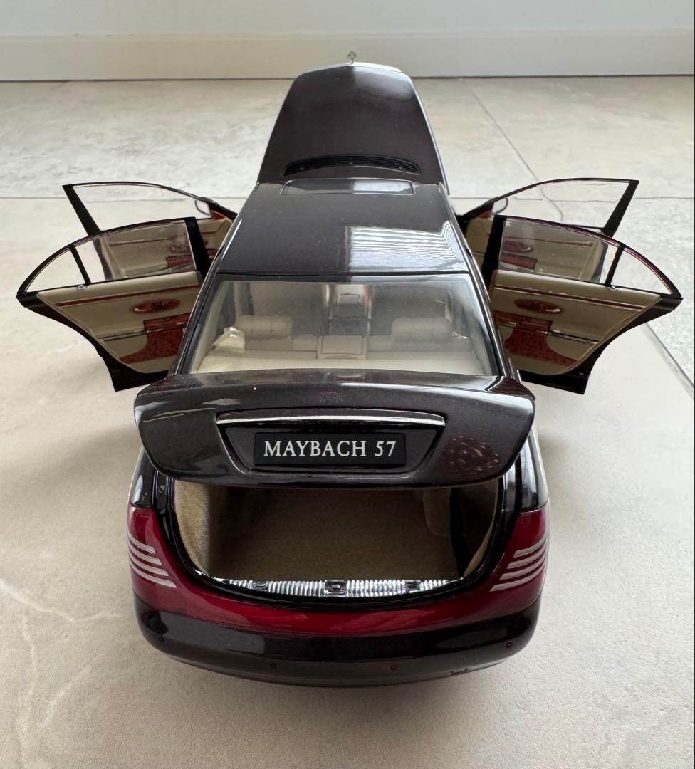 Maybach 57 モデルカー⭐︎1/18スケール⭐︎ AUTOart ツートーン