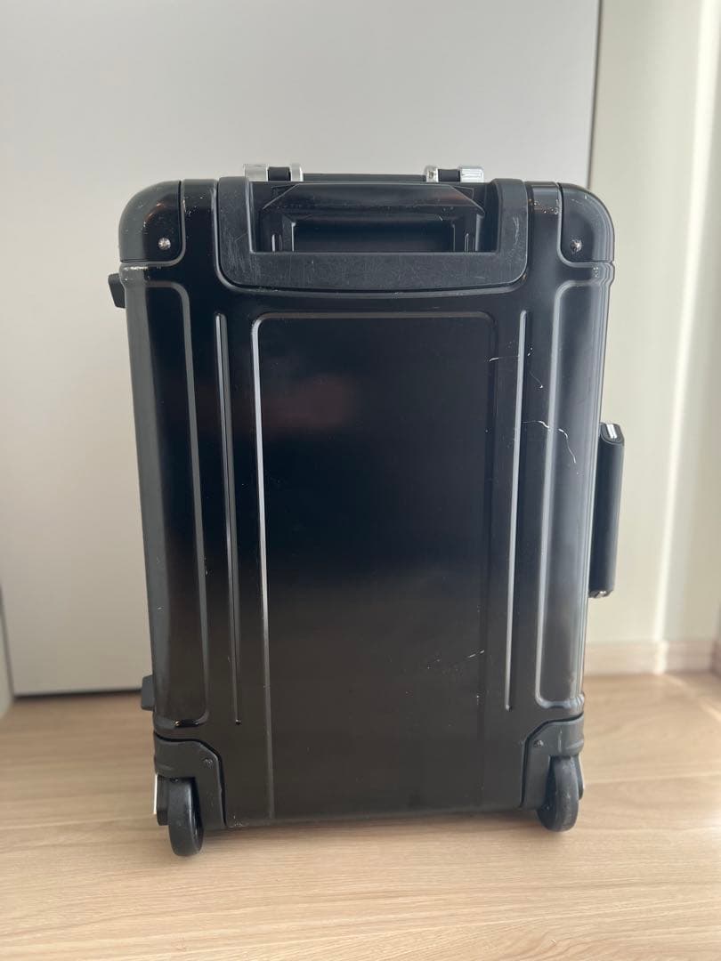 ゼロハリバートン　アルミ　スーツケース　31L 2輪