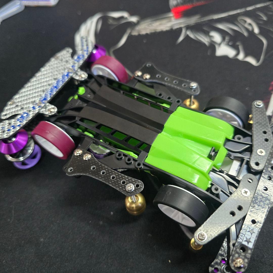 カスタム ミニ四駆 エヴァンゲリオン 初号機　完成品