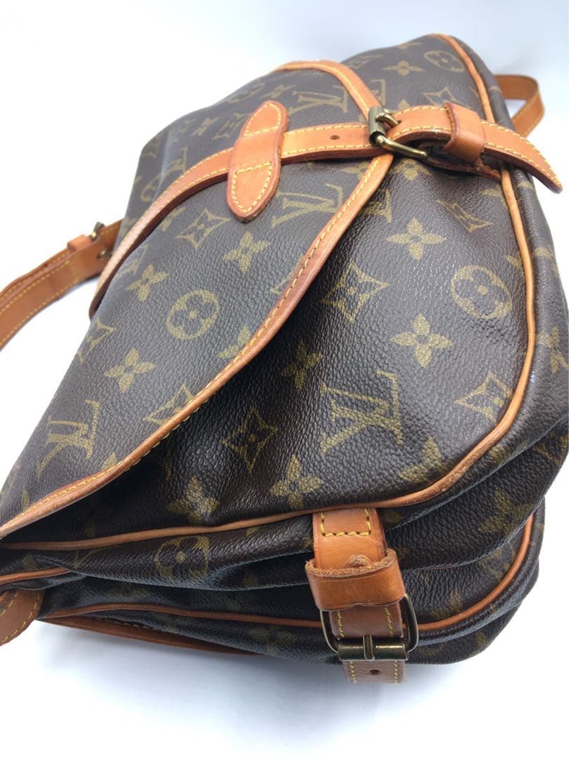 ルイヴィトン　モノグラム　ソミュール　ショルダーバッグ