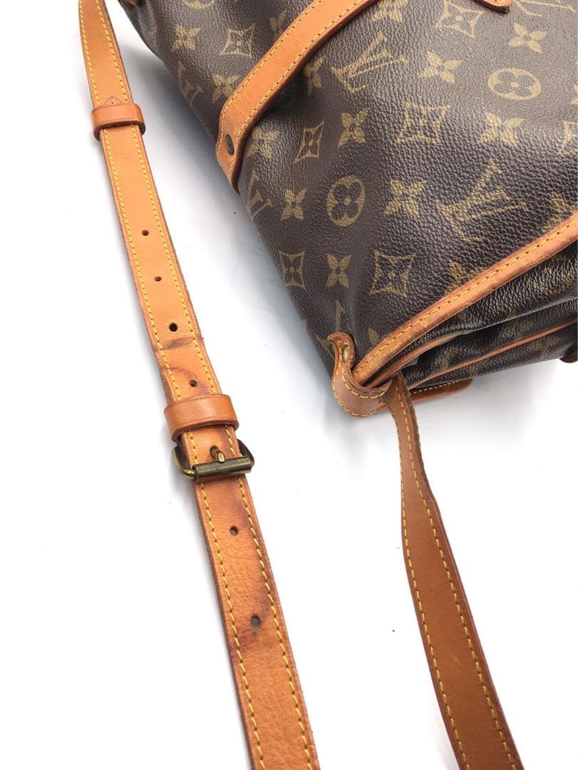 ルイヴィトン　モノグラム　ソミュール　ショルダーバッグ