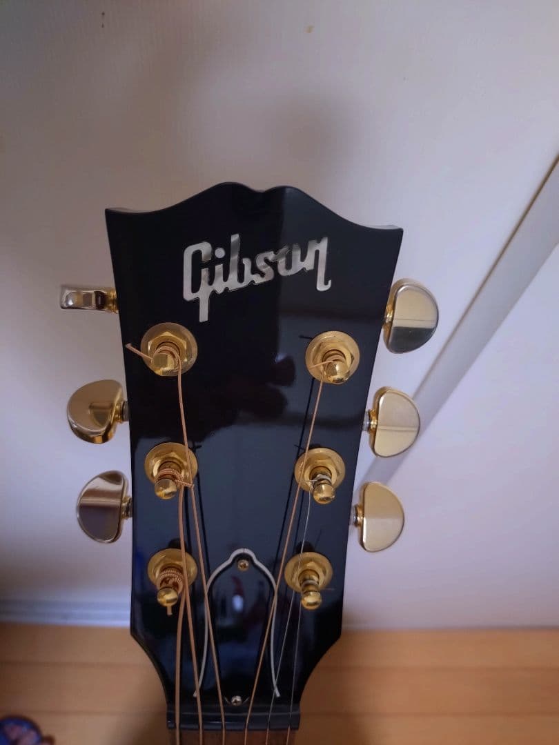 ギター Gibson Custom Shop J-45 Wine Red