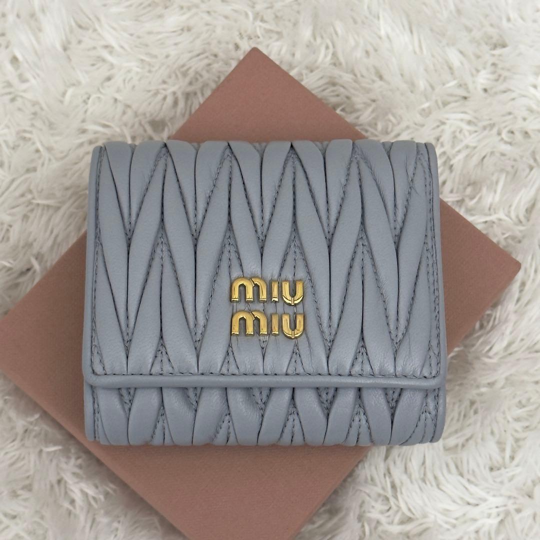 極上美品⭐️RFID内蔵 MIUMIU ミュウミュウ マテラッセ 財布 現行