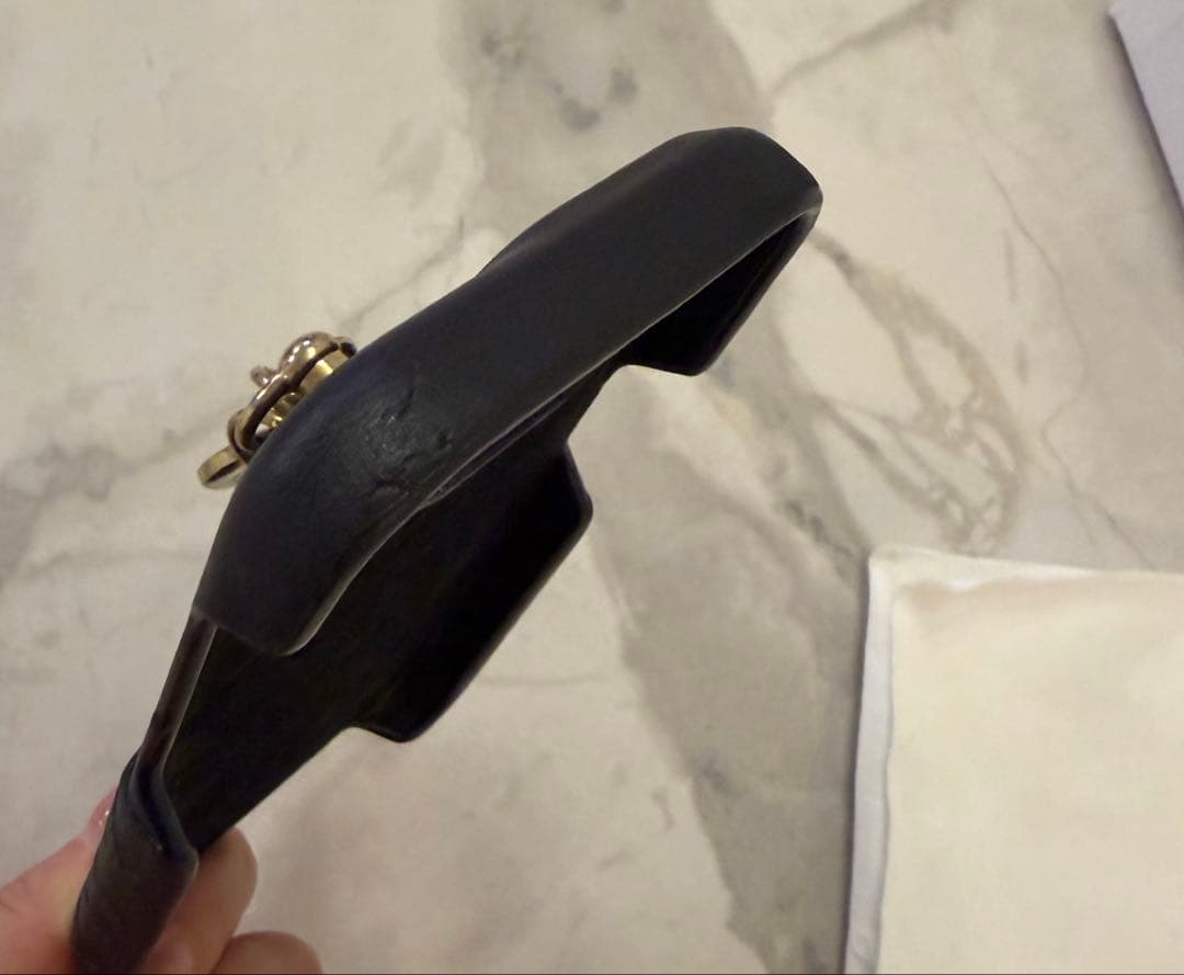 Dior 15ProiPhoneカバー