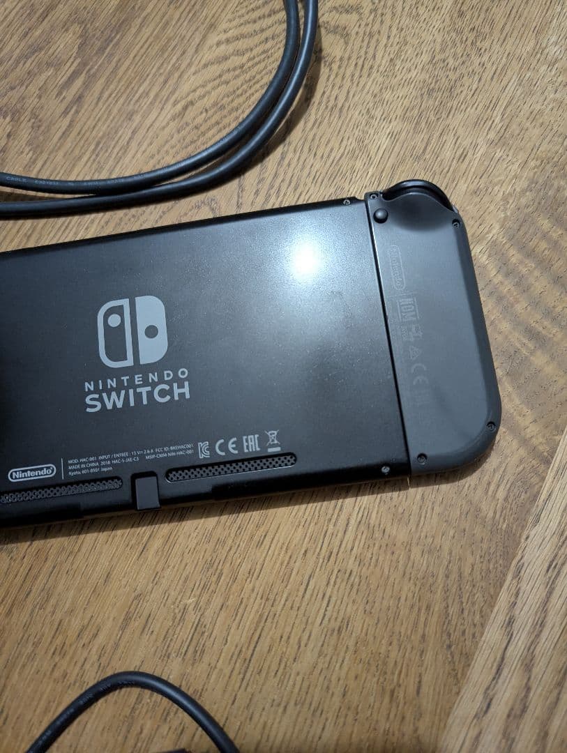 Nintendo Switch 本体 ※箱なし、microSDカード付き