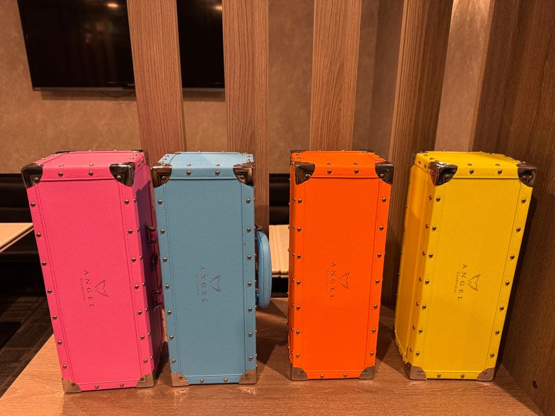 ANGEL シャンパン　4個セット