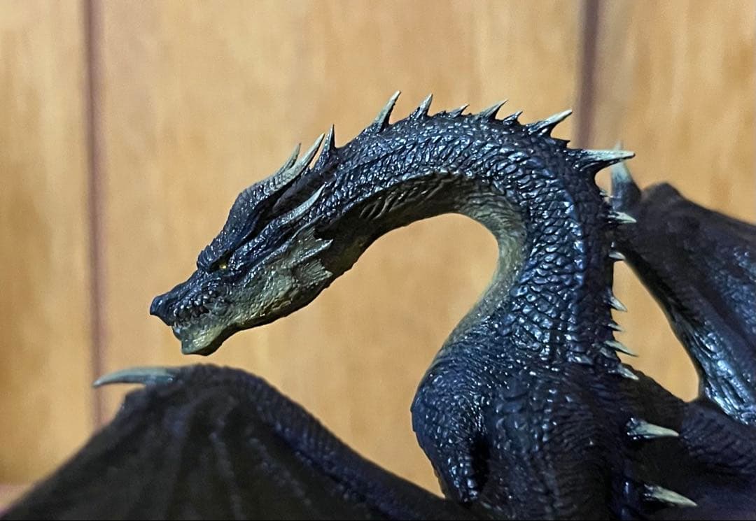 ミラボレアス　フィギュア　リペイント