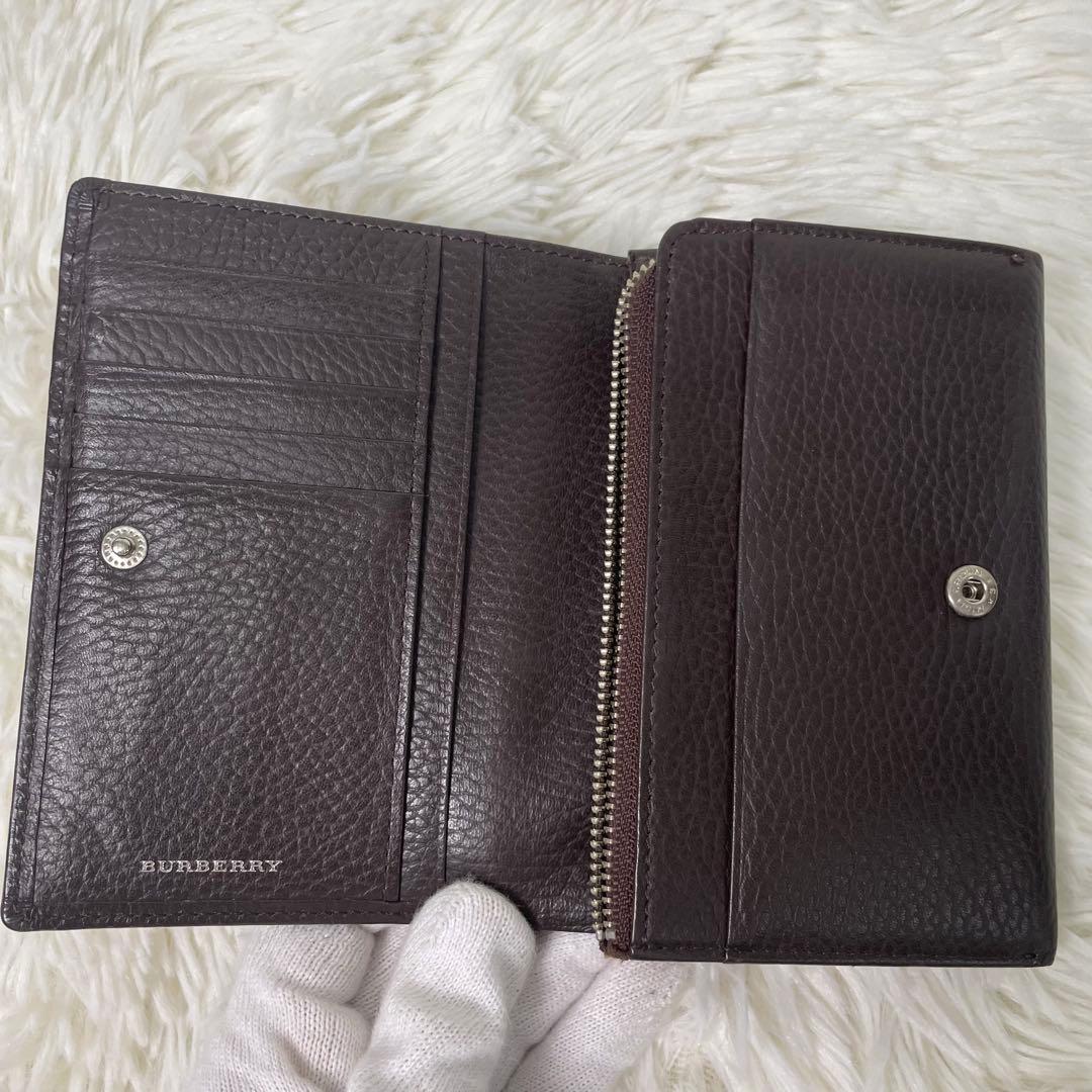 美品 BURBERRY 二つ折り財布 こげ茶 ブラウン ノバチェック 箱付き