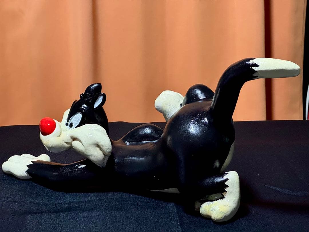 ルーニーテューンズ シルベスター大型フィギュア(WB)レジン製【推奨品】