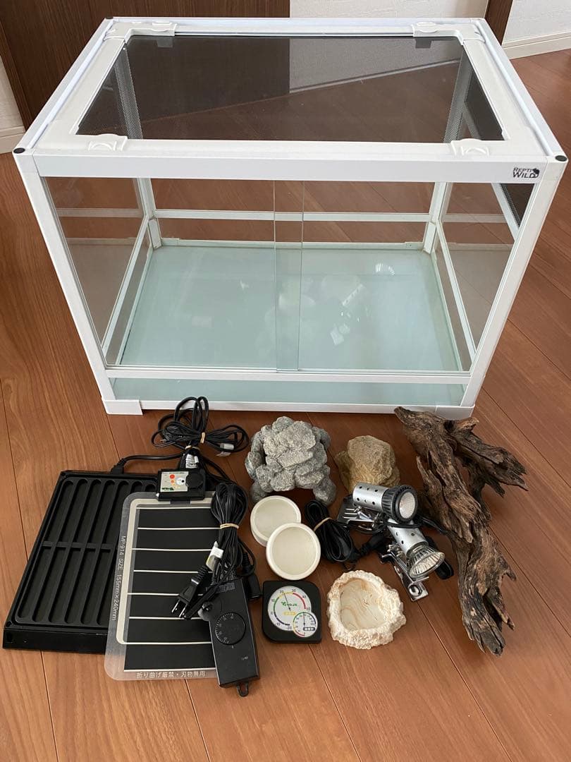 爬虫類飼育ケージ ・パンテオン中型飼育セット