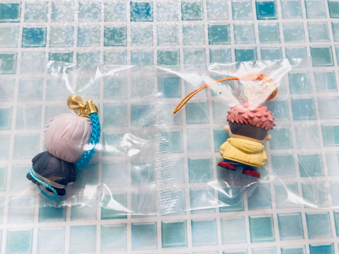 【呪術廻戦 ふぁんし〜 根付ますこっと 私服】 虎杖悠仁、五条悟